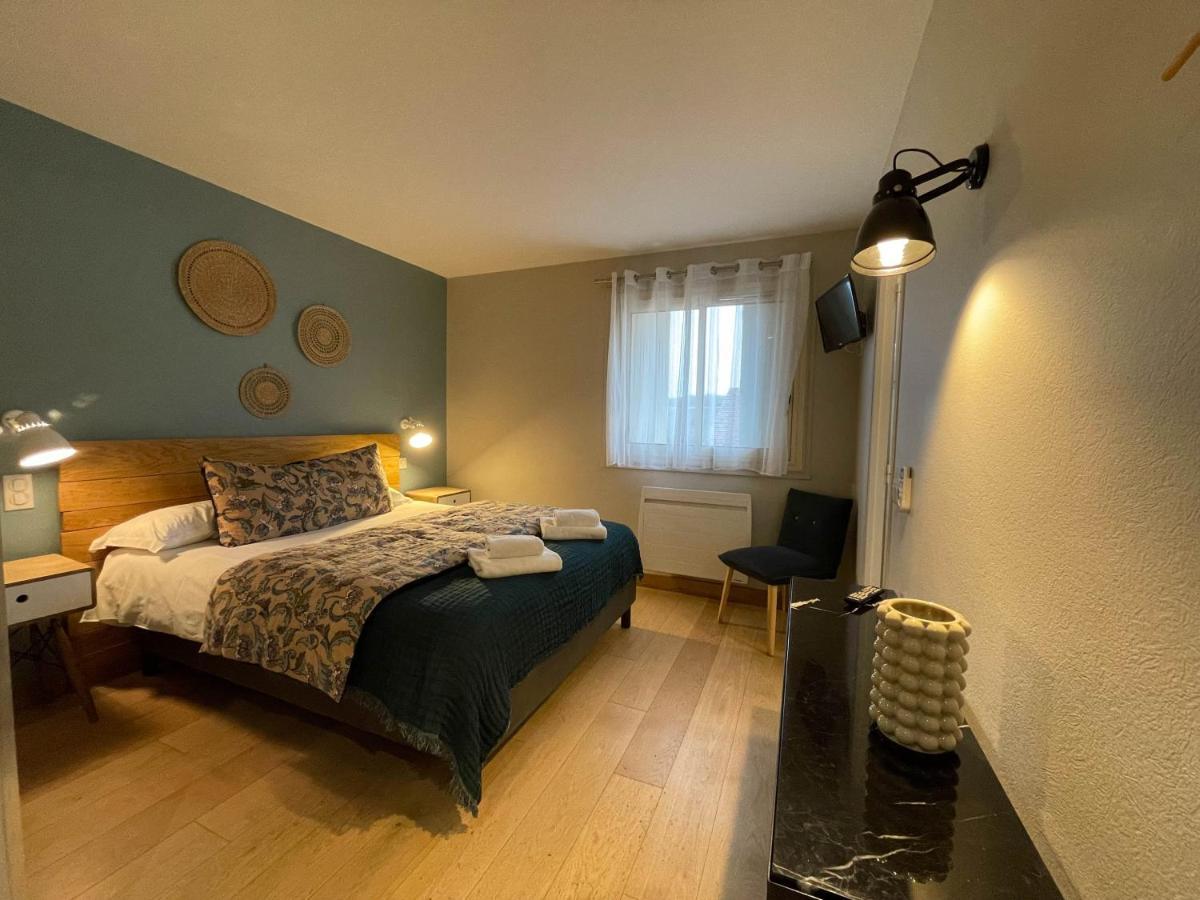 Logis Hotels - Le Belvedere - Hotel 2 Etoiles Et Restaurant Rocamadour Buitenkant foto